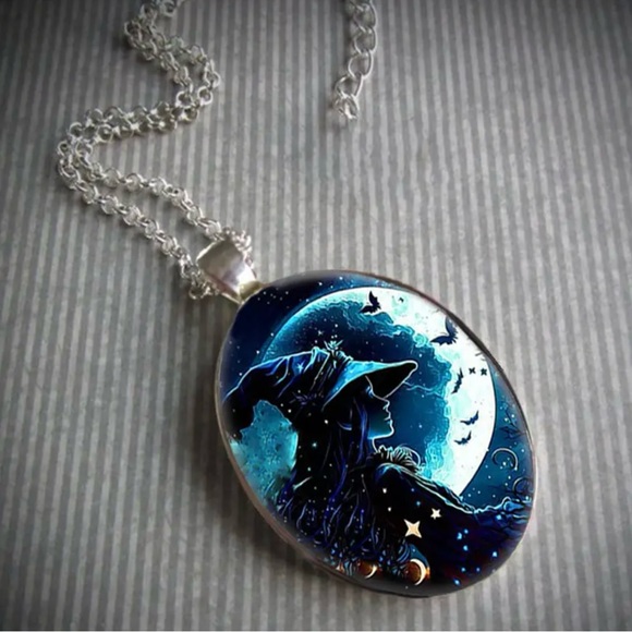 Gothic Aesthetic Creative Witch Avatar Zinc Alloy Necklace Oval Trendy Accessori - Picture 5 of 12